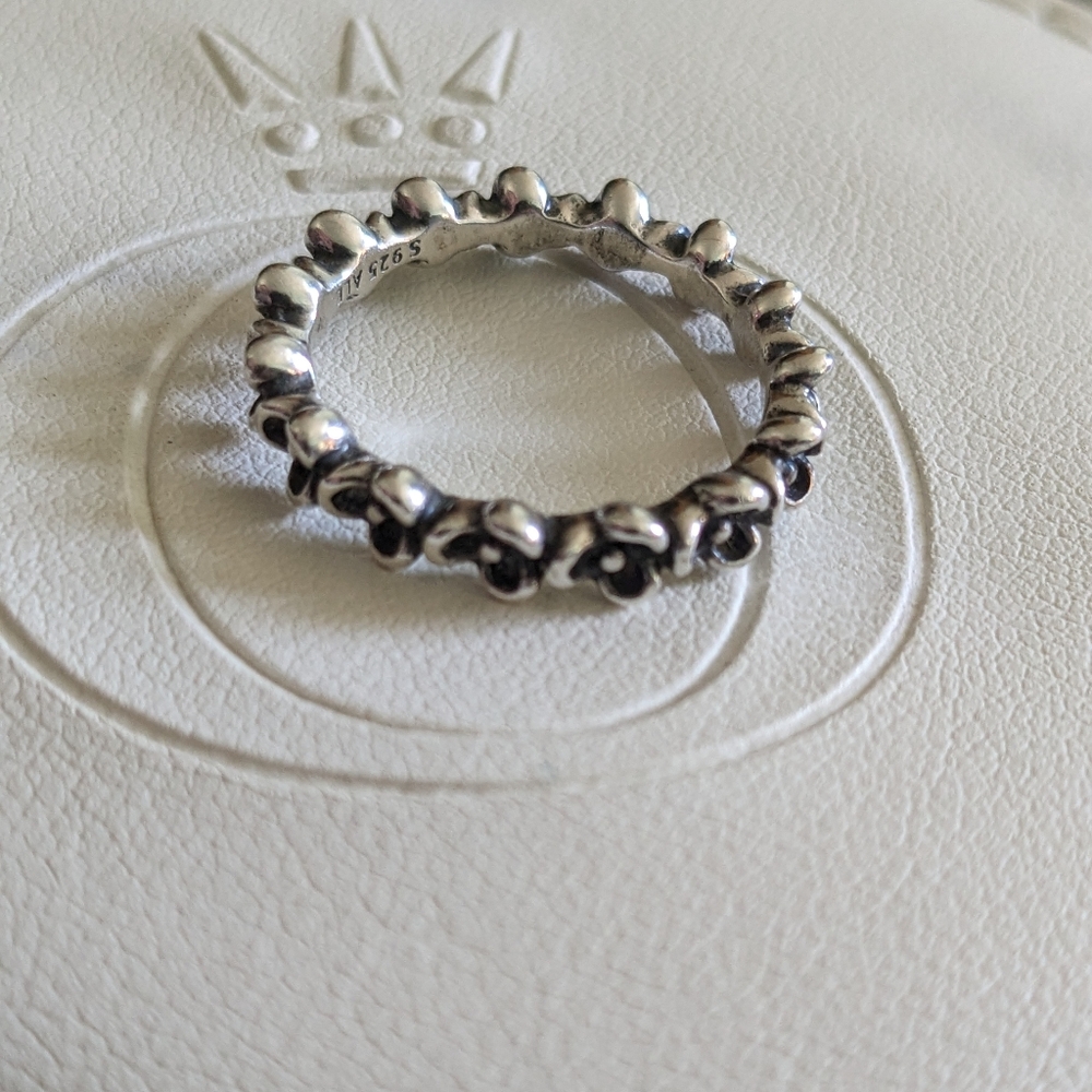 Pandora Flower Ring